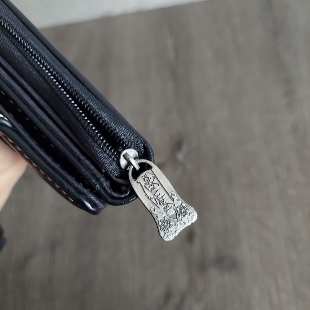 Trinity Ranch Leather Stitch Collection Wallet - image 6